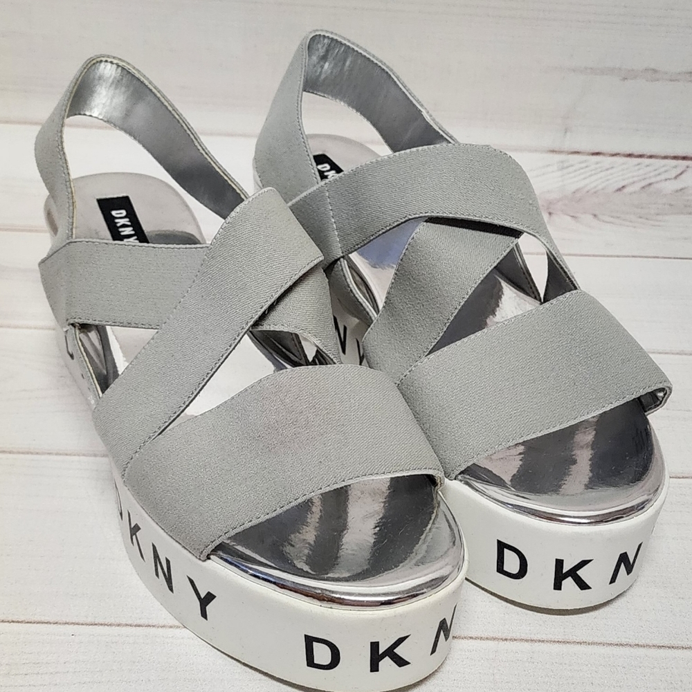 New DKNY Clare Fabric Open Toe Casual Platform Sandals